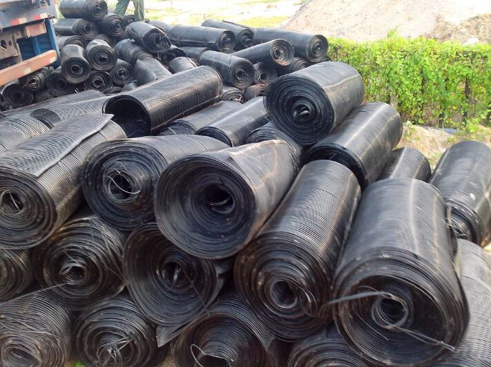 土工格柵不同的施工方法